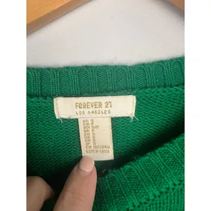 Women's Forever 21 Christmas Sweater Green/Red Size S. Ugly Christmas thumbnail 3