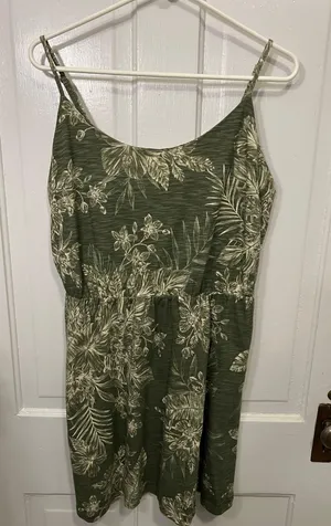 Old Navy Flower Dress thumbnail 1