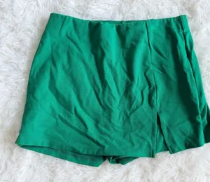 IRIS Green Skort Size M thumbnail 1