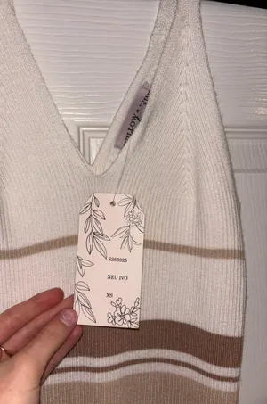 Willow & Wind Midi Sweater Dress Tan Size XS thumbnail 3