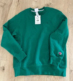 Champion iconic crew Verdant Green Sweatshirt, Fleece Women’s size Small, NWT thumbnail 1