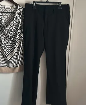 Banana Republic Women’s Martin Fit Stretch Wool Blend Black Office Trousers thumbnail 2