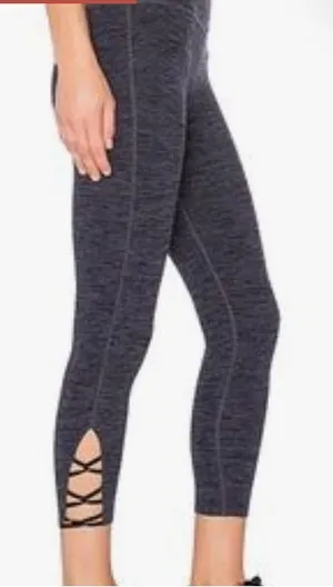 Beyond Yoga Spacedye High Waist Interloop Capri Size Medium thumbnail 1