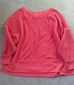 American Eagle Off-The-Shoulder Crewneck thumbnail 1