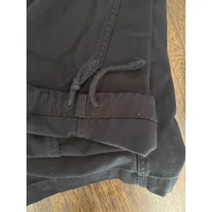 Tna Aritzia Strobel Cargo Pants Black Wide Leg Cinch Women’s Size 6 thumbnail 10