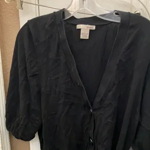 FINAL MARKDOWN Evie short sleeved cardigan large Black thumbnail 1