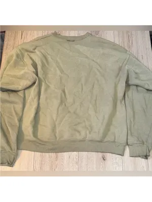 Champion Crewneck Sweatshirt in Sage Green thumbnail 2