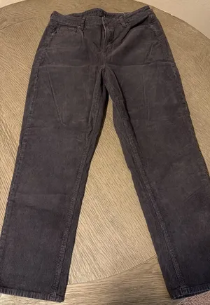 American Eagle NWOT Charcoal Corduroy Mom fit thumbnail 1