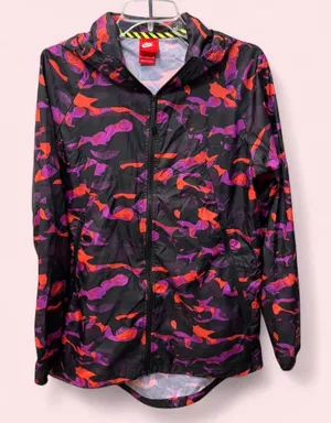 Nike Track & Field Windrunner Jacket Camo Medium thumbnail 1