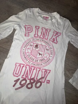 VNTG Victoria’s Secret PINK UNIV 1986 Long sleeve nightie Small thumbnail 2