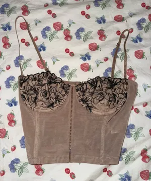 White Fox Boutique Top thumbnail 1