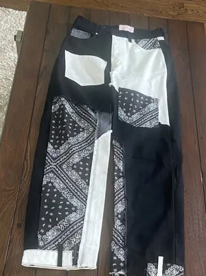 Revice Denim Jeans Women’s Size 26 Black White Bandana Patchwork jeans thumbnail 1