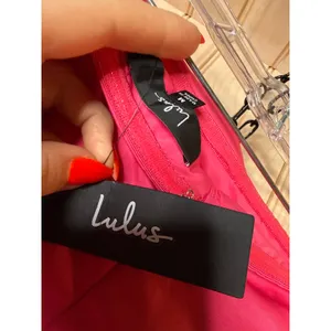 NWT Lulus Totally Haute Hot Pink Satin Pleated Off-the-Shoulder Mini Dress Sz M thumbnail 7