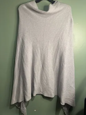 Echo Gray Fringe Knit Poncho Wrap Shawl One Size Boho Western Cozy Layering thumbnail 3