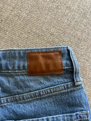 Hollister High-Rise Dad Jeans thumbnail 3