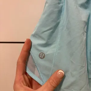 Lululemon Hotty Hot Shorts Long 4" Hydra Blue thumbnail 4