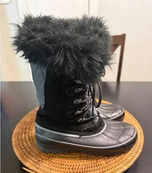 Khombu Nordic‎ Women's Black Grey Faux Fur Trim Winter Snow Duck Boots Size 8M thumbnail 1