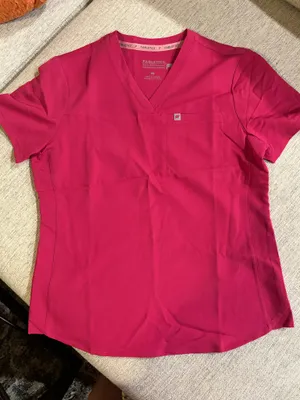 Pink Fabletics Scrub set xs/s thumbnail 1