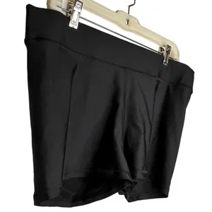 DSG Black Workout‎ Shorts Size XL thumbnail 2