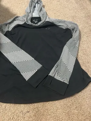 Nike Black and White Striped Dri-FIT Hoodie thumbnail 4