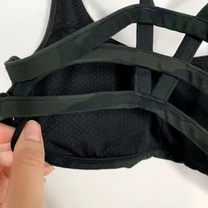 Vuori Yosemite Sports Bra Camo Green Womens Small thumbnail 7