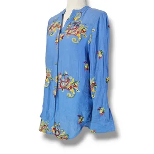 EUC Fig and Flower Roll Tab Sleeve Embroidered Floral Blouse Sz.‎ M Cornflower thumbnail 3