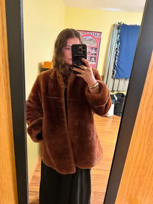 Roberts fur and apparel real fur coat thumbnail 3