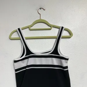 Athleta Black Ribbed Renew Seamless Square Neck Tank Top Sz S thumbnail 6