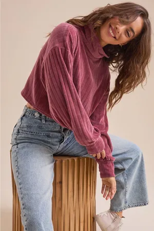 Altar'd State Burgundy Ribbed Turtleneck‎ Cropped Sweater Women's Medium thumbnail 1