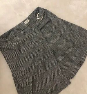 Brandy Melville Plaid Skirt thumbnail 1