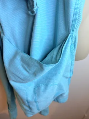 Lululemon Flash Forward Half Zip Size 4 Aqua Blue Thumbholes Reflective Mesh thumbnail 16