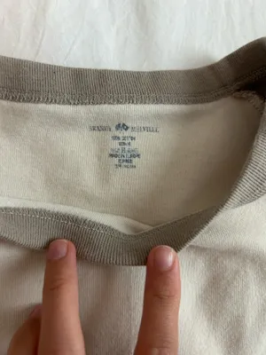 Brandy Melville Top Crop thumbnail 3