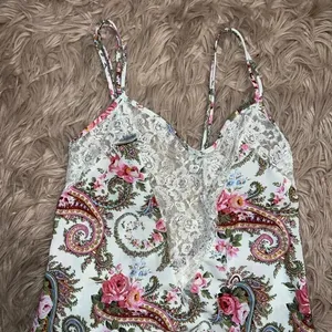 Vintage Victoria Secret Silk/ Polyester /Satin Paisley Lingerie Dress Medium thumbnail 3