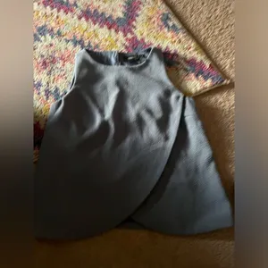 Theory‎ small blue top thumbnail 3