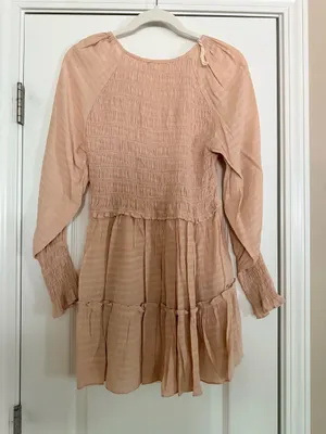 Dress thumbnail 2