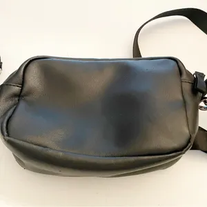 Calia by Carrie Underwood Black‎ Cross Body Shoulder Belted Bag Fanny Pack thumbnail 3