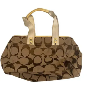 COACH Signature Daisy Vintage Tote Bag Tan And Brown‎ 8X4X12 SEE DESCRIPTION thumbnail 2