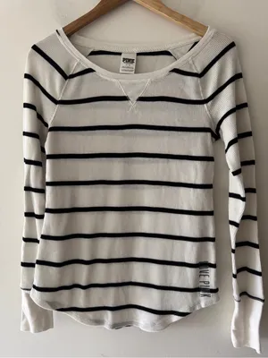PINK‎ Victoria’s Secret Black and White Waffle Thermal Knit Long Sleeve thumbnail 1