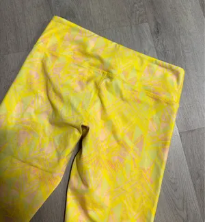 Alo cropped leggings thumbnail 3