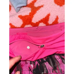 Lululemon shorts thumbnail 3