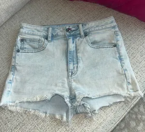American Eagle Outfitters Light Wash Shorts thumbnail 1