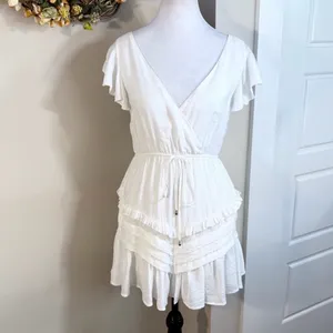SAINTS & SECRETS White Ruffle Dress Waist Tie Open Tie Back Flutter Sleeve~M💚 thumbnail 3