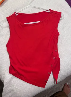 Shein Tank Top Crop Top thumbnail 1