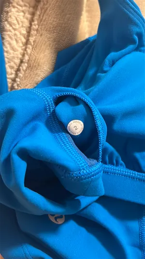 Lululemon electric blue align tank 💙  thumbnail 3