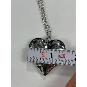 Vampire Diaries SKU 7847 Caroline Forbes Antique Silver Open Heart Chain & Penda thumbnail 5