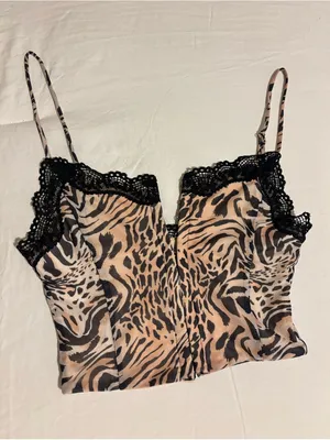 Princess Polly Black & Tan Lace Trim Animal Cami thumbnail 1