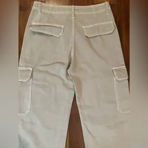 Zara Women's Beige Flat Front Cargo Pants thumbnail 14