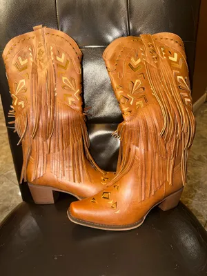 Boots Brown Size 8 thumbnail 3
