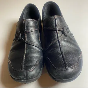 Clarks Black Leather Slip-On Comfort Loafers‎ size 7 thumbnail 2