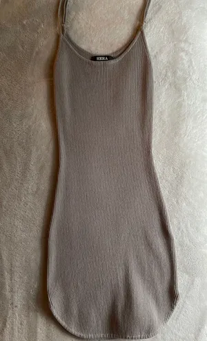 Hera Bodycon Dress Gray thumbnail 2